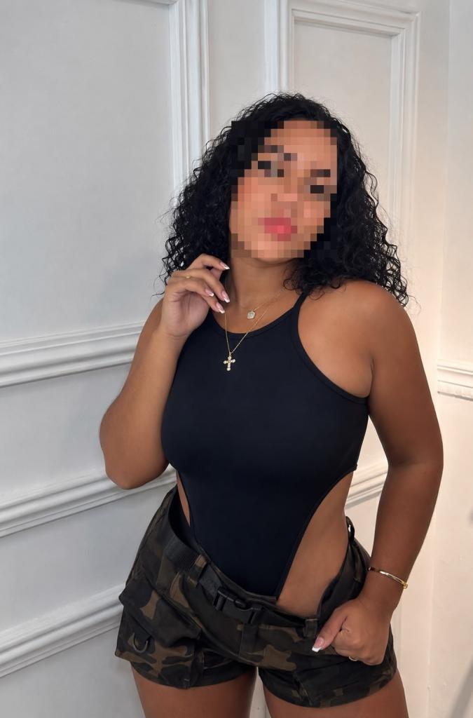 Chica busca chico en Lérida: 
