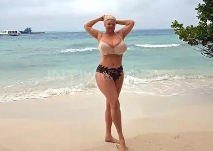 Chica busca chico en Barcelona: 