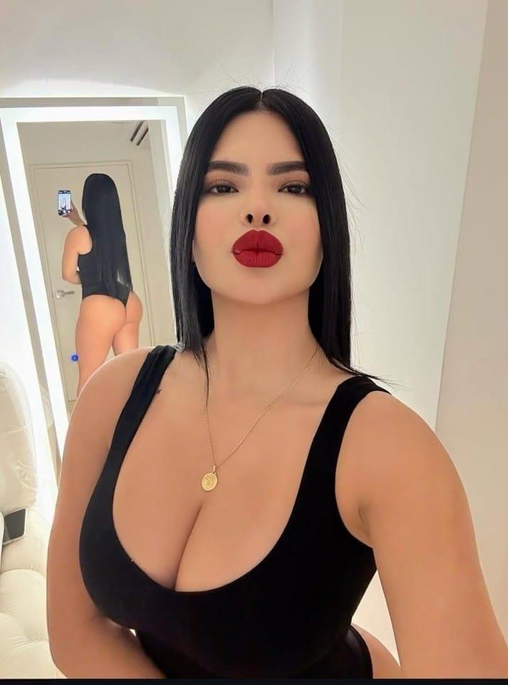 632163056: Chica busca chico en Gerona