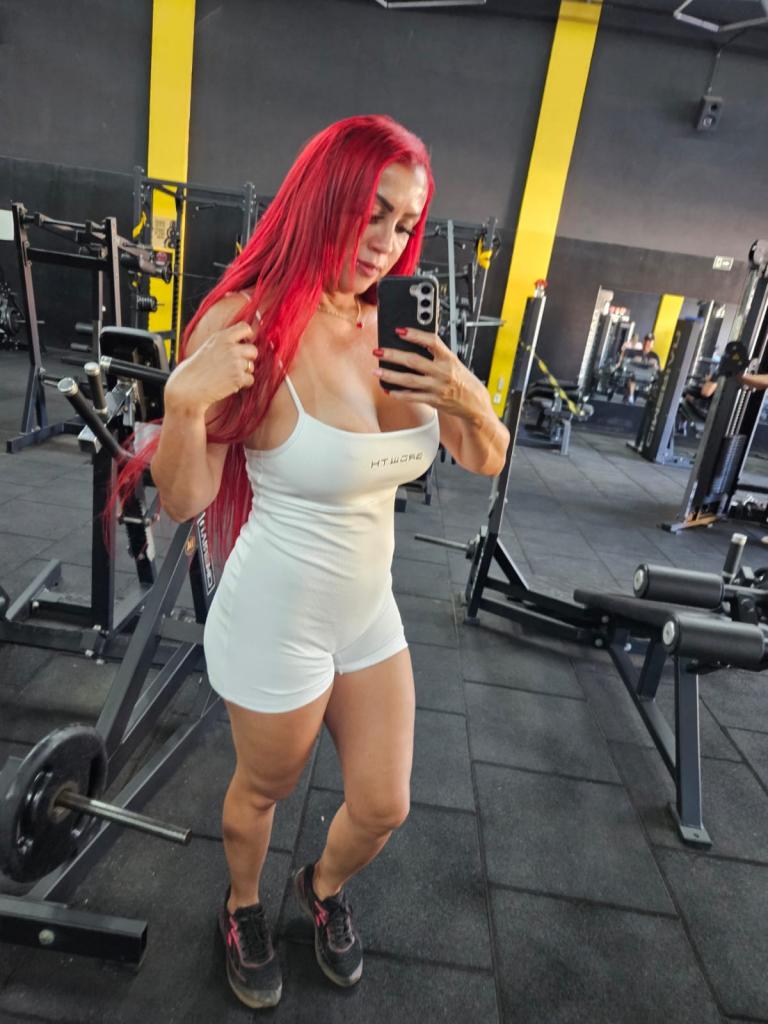 634133509: Chica busca chico en León