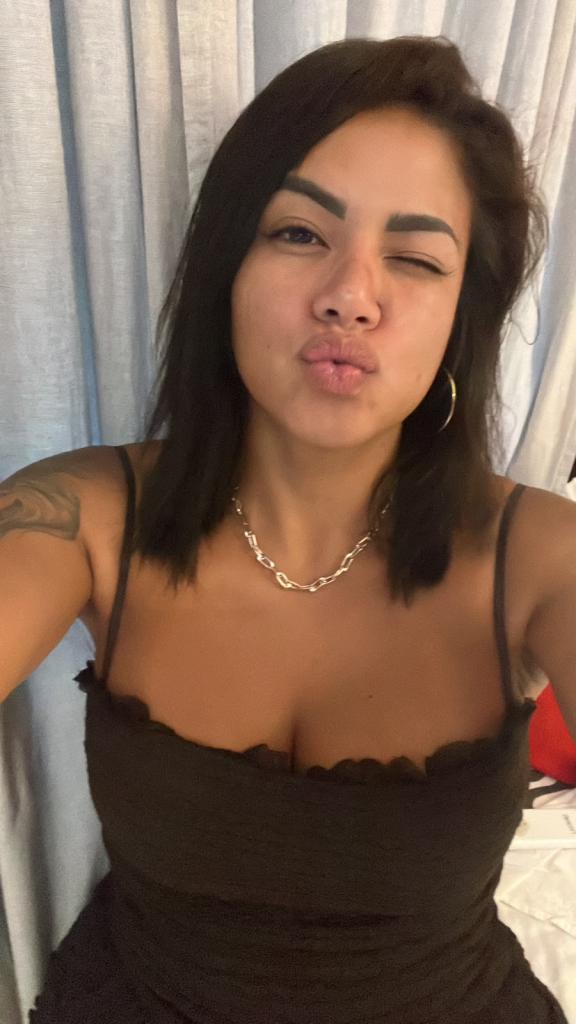 666840016: Chica busca chico en Málaga