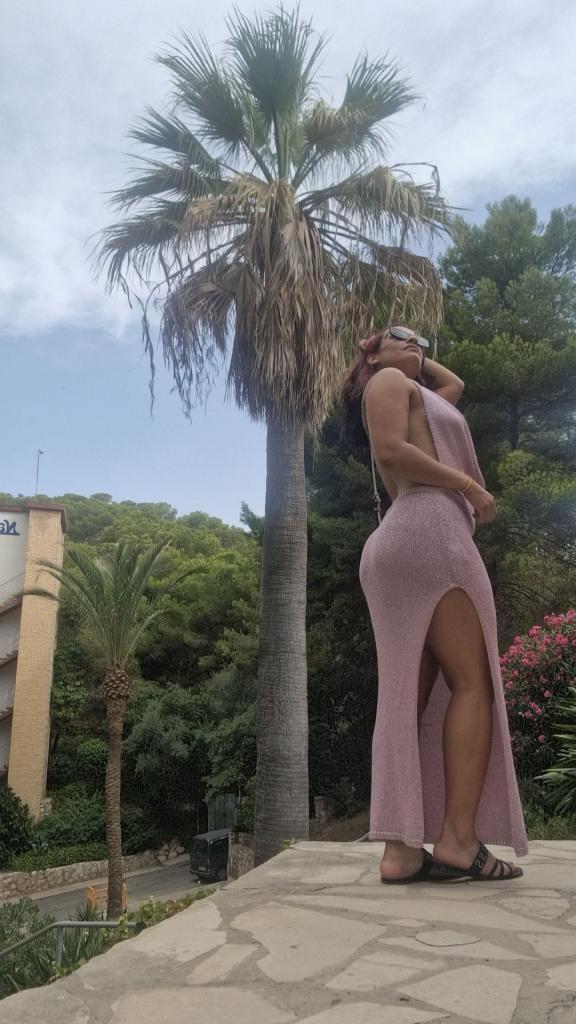 610139175: Chica busca chico en Granada