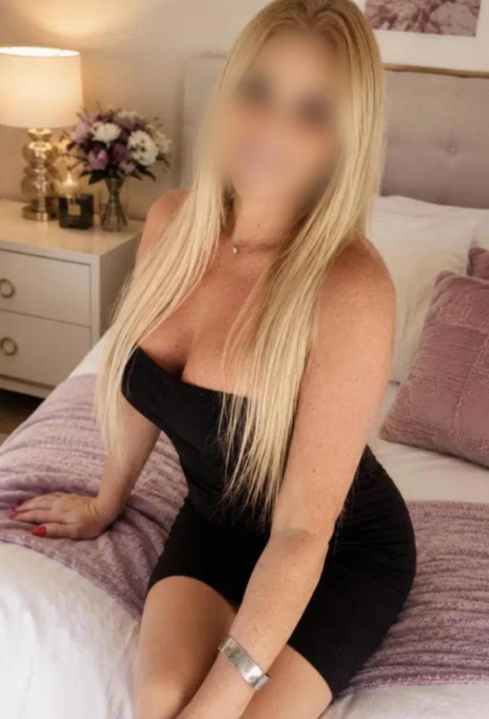 Chica busca chico en Huesca: 