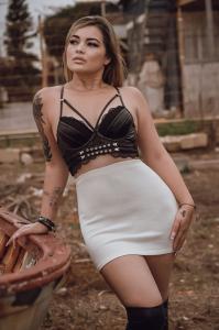 662508560: Chica busca chico en Murcia