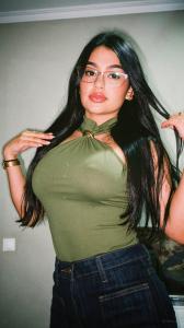 647982133: Chica busca chico en Valencia