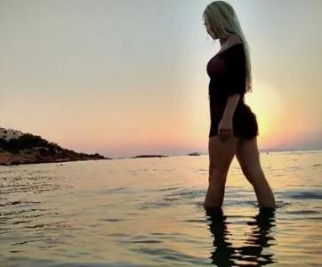 742086144: Chica busca chico en Alicante