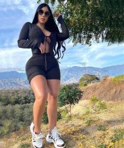 711524975: Chica busca chico en Huesca