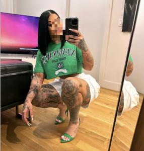633158942: Chica busca chico en Murcia