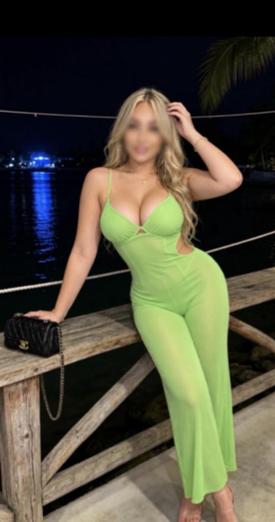 672520904: Chica busca chico en Madrid