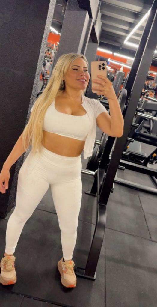 677832202: Chica busca chico en Córdoba