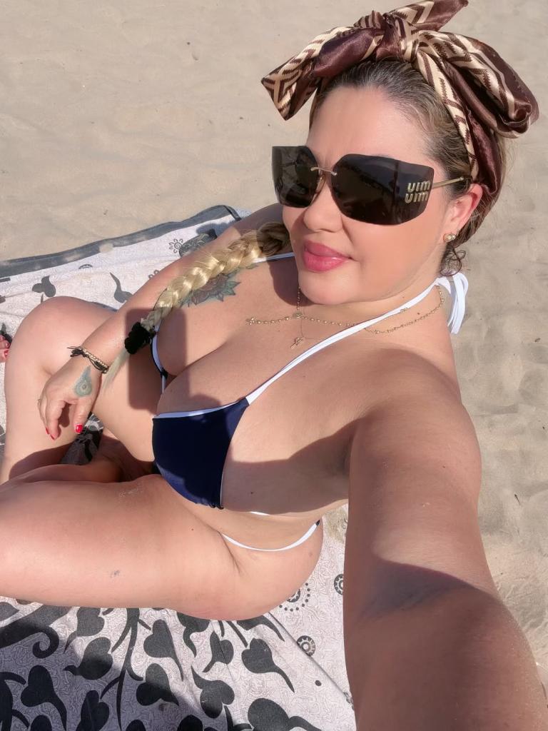 Chica busca chico en Valencia: Chica busca chico