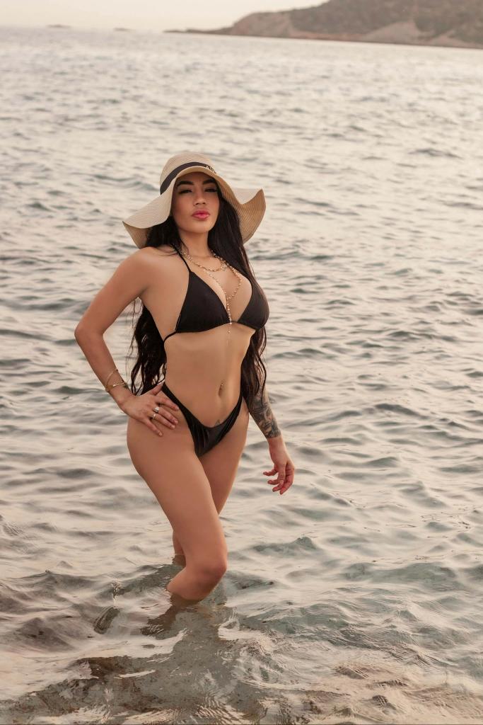 612282045: Chica busca chico en Valencia