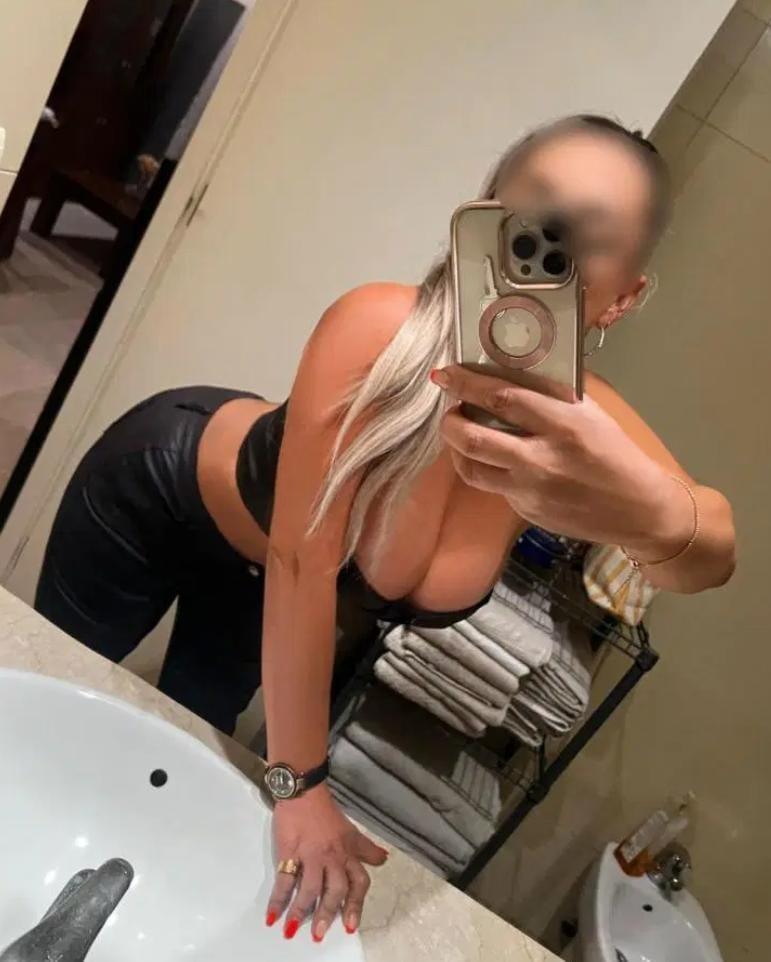 Chica busca chico en Huesca: 