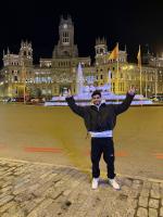 652164129: Chico busca chica en Madrid