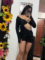 631889479: Chica busca chico en Barcelona