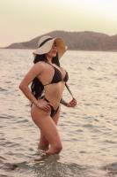 667606175: Chica busca chico en Valencia