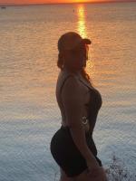 664802797: Chica busca chico en Murcia