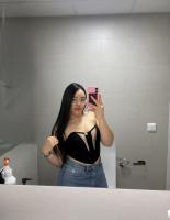 666314466: Chica busca chico en Ibiza