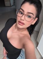 647982133: Chica busca chico en Valencia