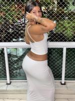 672828541: Chica busca chico en Madrid