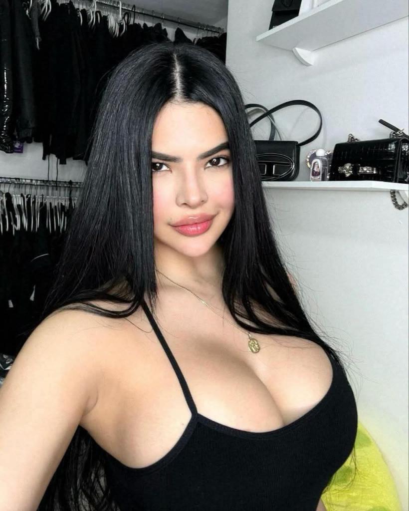 632163056: Chica busca chico en Gerona