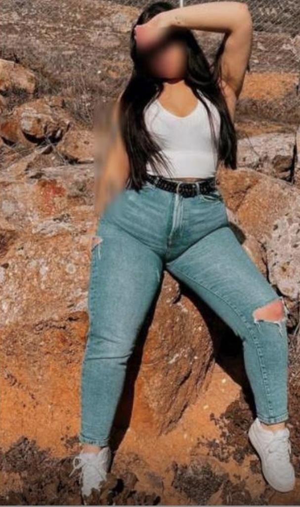 Chica busca chico en La Coruña: 