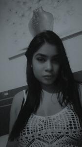 643813212: Chica busca chico en Barcelona