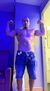 632788779: Chico busca chica en Barcelona