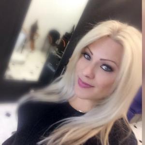 614694492: Transexual en Cádiz