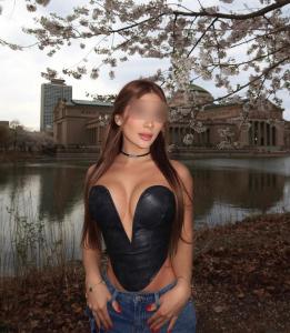 Chica busca chico en Cádiz: 