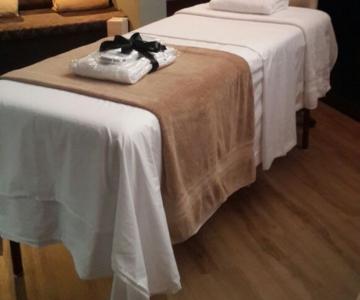 614547126: Chica busca chico en Almería