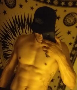 641687513: Chico busca chica en Barcelona