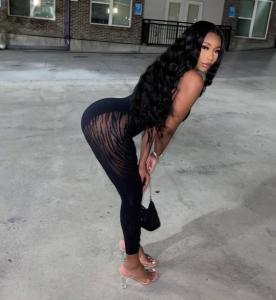 611291056: Chica busca chico en La Coruña