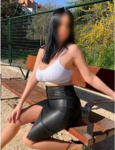 Chica busca chico en Cuenca: 