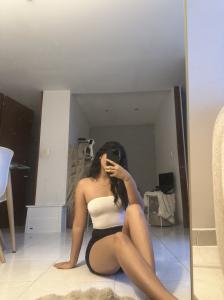 Chica busca chico en Sevilla: 
