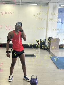 646894701: Chico busca chica en La Coruña