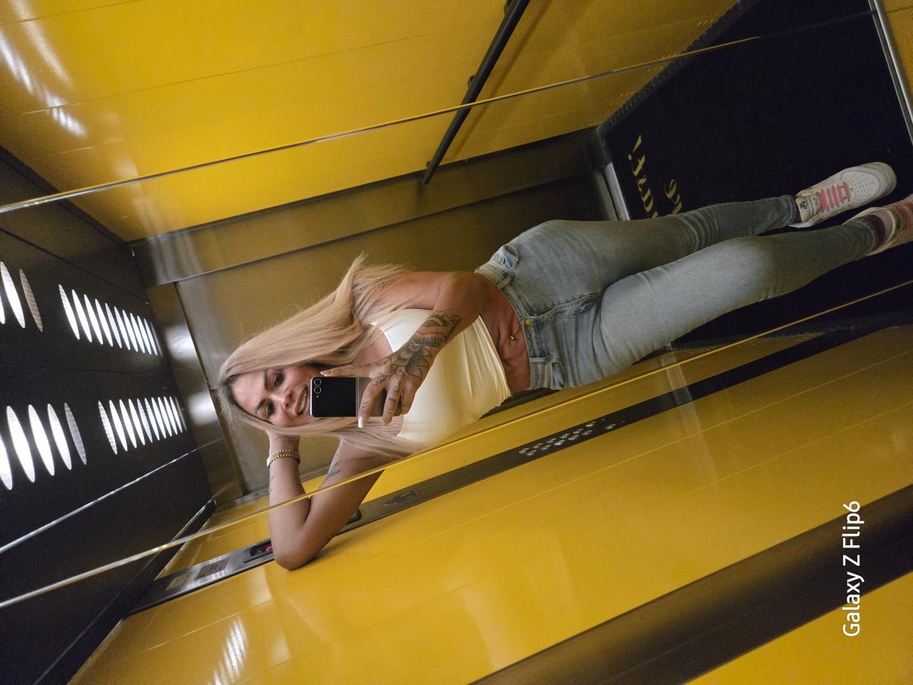 645289375: Transexual en Barcelona