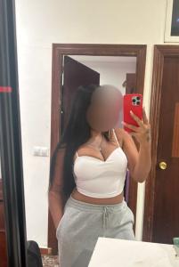 632935408: Chica busca chico en Málaga