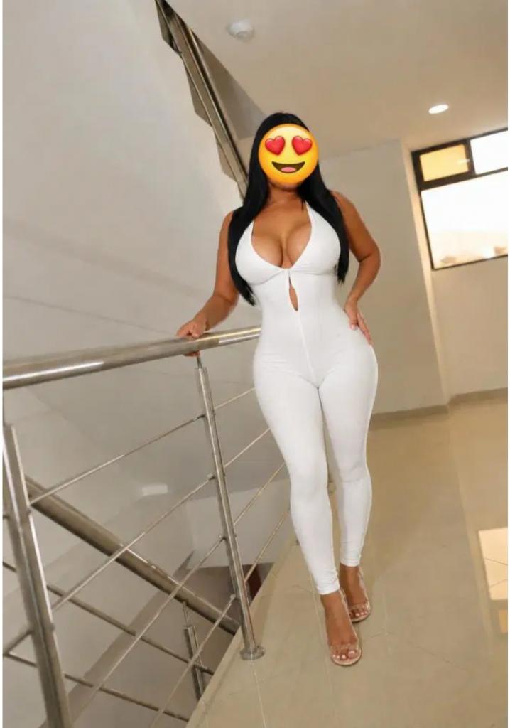 613716958: Chica busca chico en Lérida