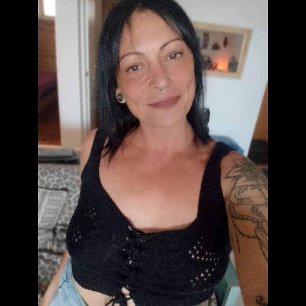 Chica busca chico en Ibiza: 