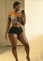 745016499: Chica busca chico en Cáceres