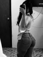614101275: Chica busca chico en Navarra