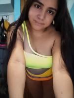 613861081: Chica busca chico en Madrid