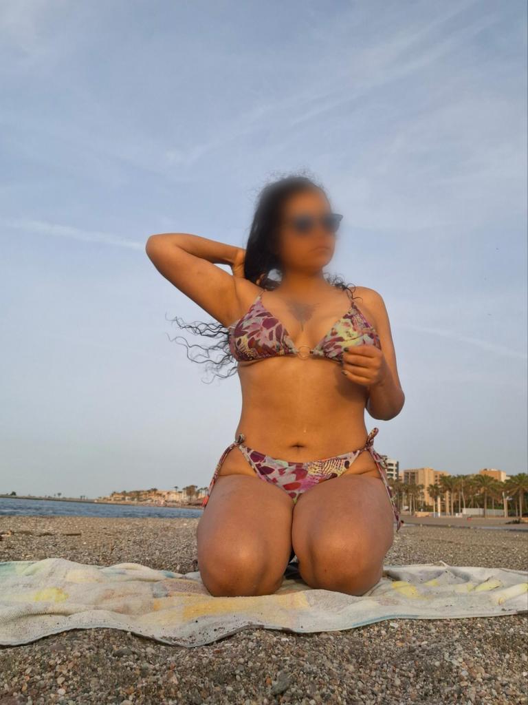 Chica busca chico en Almería: 