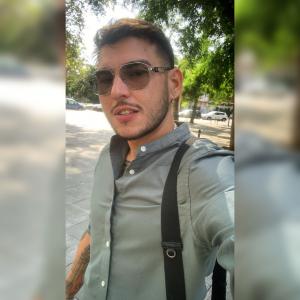 Chico busca chica en Barcelona: 