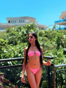 Chica busca chico en Ibiza: 