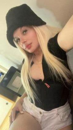Chica busca chico en Granada: 