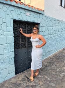 Chica busca chico en Ibiza: 