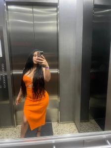 Chica busca chico en Tenerife: 