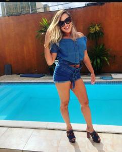 632904771: Chica busca chico en Lérida